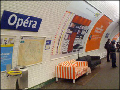 ikea dans le metro parisien