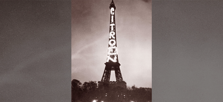 Quand la Tour Eiffel était une pub géante pour Citroën !